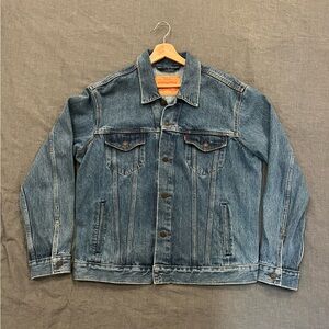 Men’s Levi’s Denim Trucker Jacket